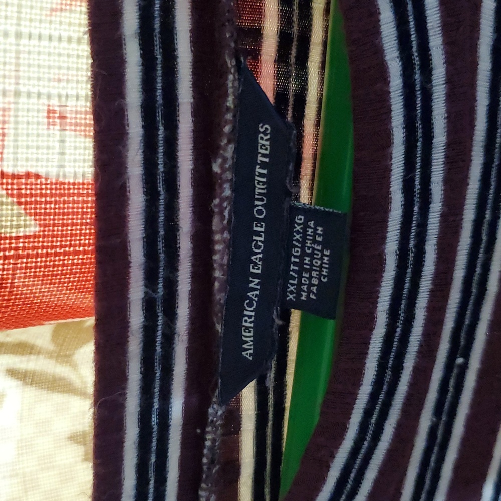 American Eagle Outfitters Black, Maroon and White Striped Top - Picture 2 of 8